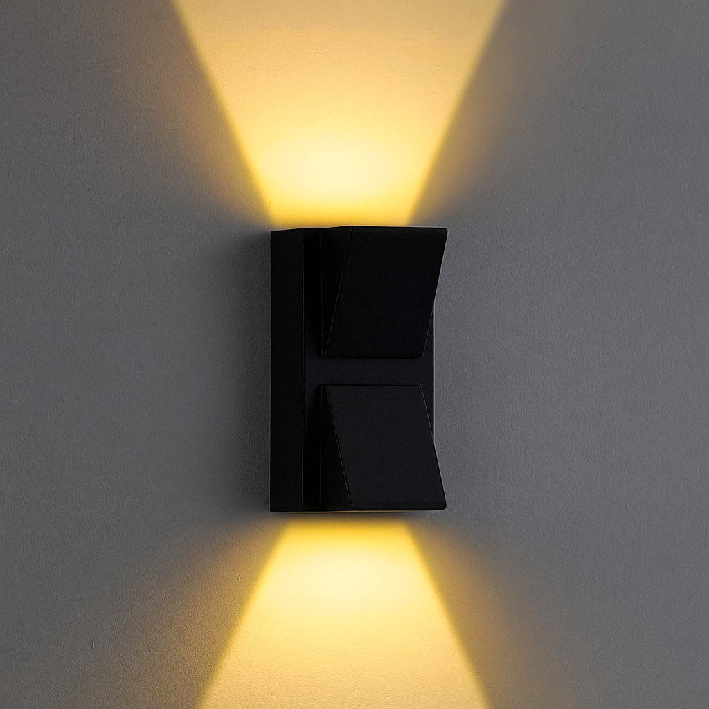 Modern Outdoor Wall Light – K-Shape