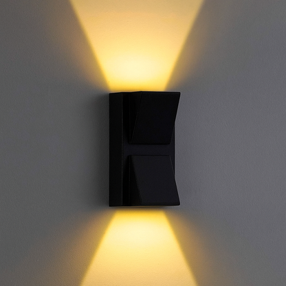 Modern Outdoor Wall Light – K-Shape