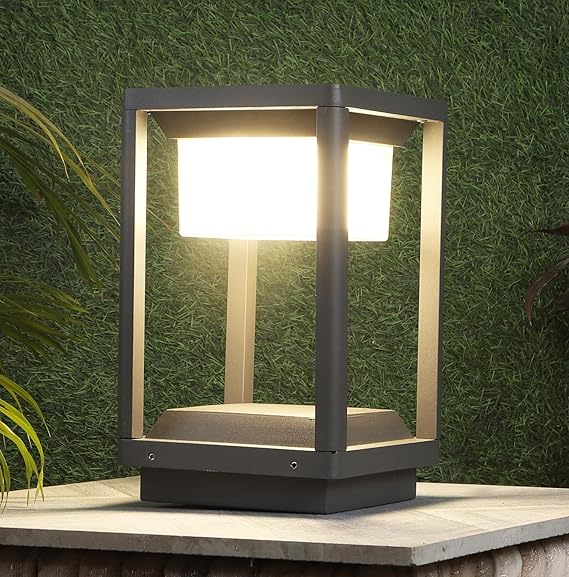Modern Outdoor Gate Light
